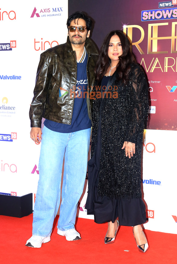 photos janhvi kapoor raveena tandon rajkummar rao varun dhawan and others grace the red carpet of news18 showsha reel awards 2025 34