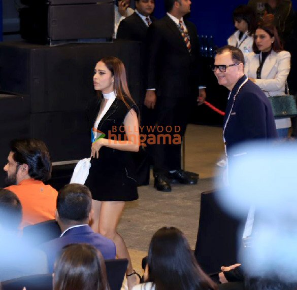 photos karan johar kartik aaryan kareena kapoor khan shahid kapoor and others attend iifa 2025 event in jaipur 9