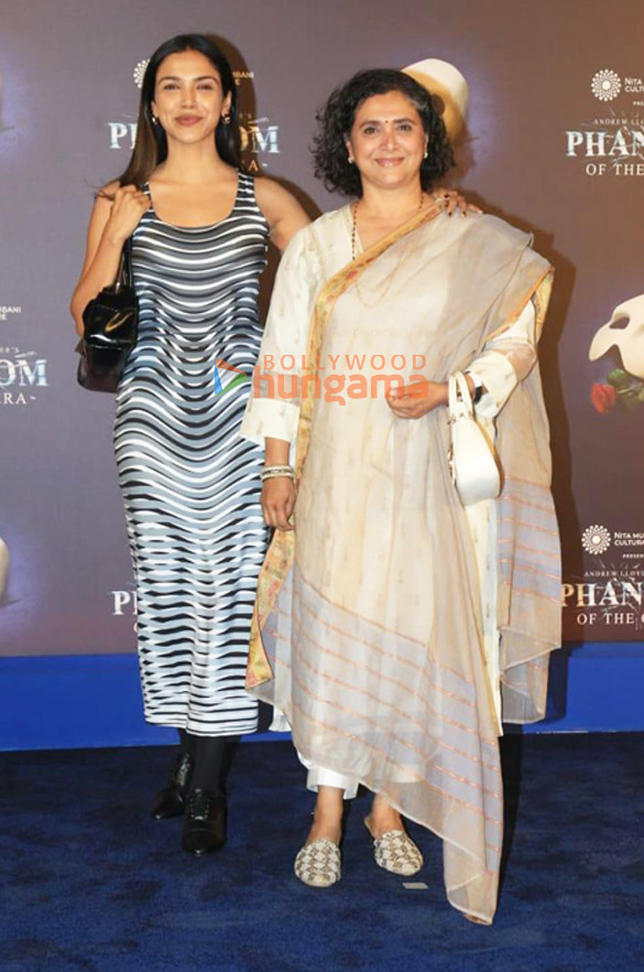 photos krishna shroff jackie shroff and others at the the phantom of the opera event 1145 1