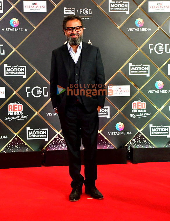 photos neha dhupia javed akhtar and others grace the critics choice awards 2025 8