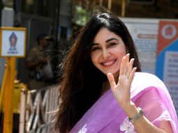 Photos: Pooja Chopra seeks blessings at Siddhivinayak Temple ahead of Khakee 2: The Bengal Chapter release