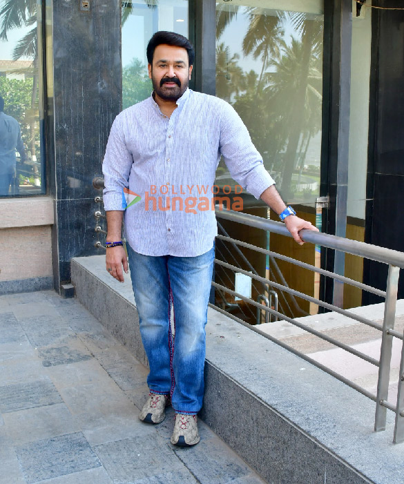 photos prithviraj sukumaran and mohanlal snapped promoting l2e empuraan 1