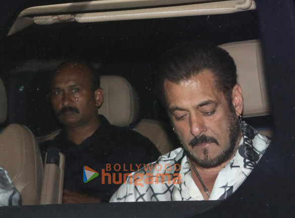 photos salman khan snapped in bandra 3 2