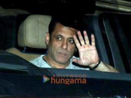 Photos: Salman Khan snapped in Bandra