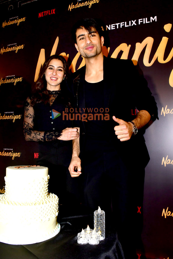 photos sara ali khan ibrahim ali khan janhvi kapoor rekha khushi kapoor suhana khan and others grace the premiere of nadaaniyan 10