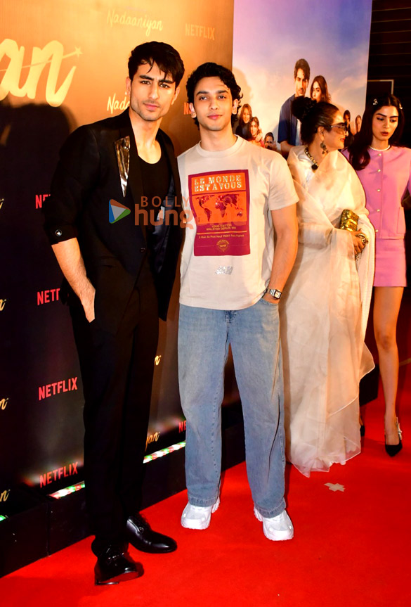 photos sara ali khan ibrahim ali khan janhvi kapoor rekha khushi kapoor suhana khan and others grace the premiere of nadaaniyan 9