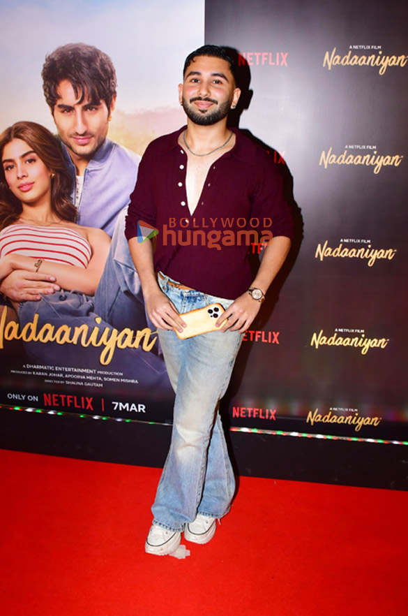 photos sara ali khan ibrahim ali khan rekha khushi kapoor suhana khan and others grace the premiere of nadaaniyan 1240 12