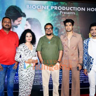 Photos: Soumyajit Ganguly, Anwesshaa and others grace the premiere of Humsaaz