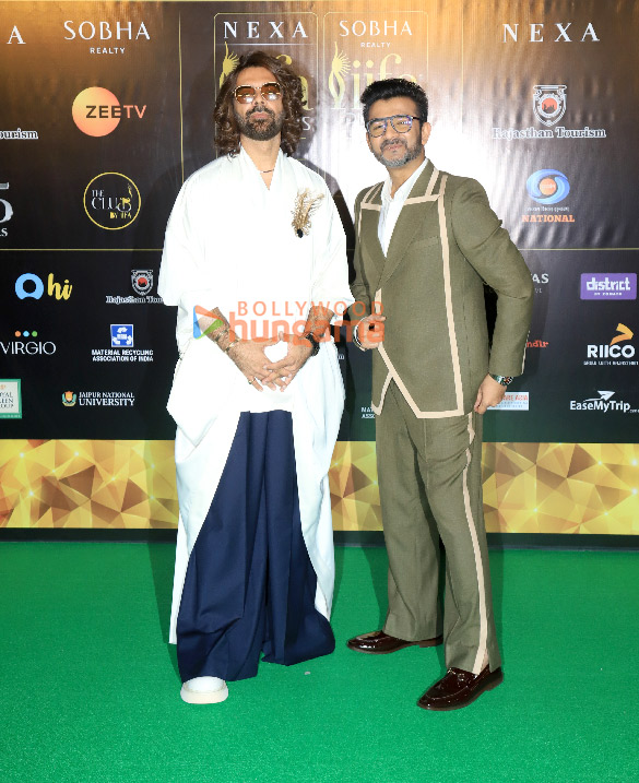 photos vijay varma aparshakti khurana abhishek banerjee and others grace the green carpet of iifa awards 2025 38
