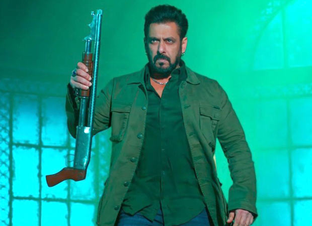 Sunday release for Sikandar and the Eid dilemma? Trade experts debate if Salman Khan should stick to Eid or opt for a pre-festival release!
