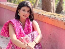 Samridhii Shukla suffers minor burn injury while shooting for Yeh Rishta Kya Kehlata Hai Samridhii Shukla suffers minor burn injury while shooting for Yeh Rishta Kya Kehlata Hai