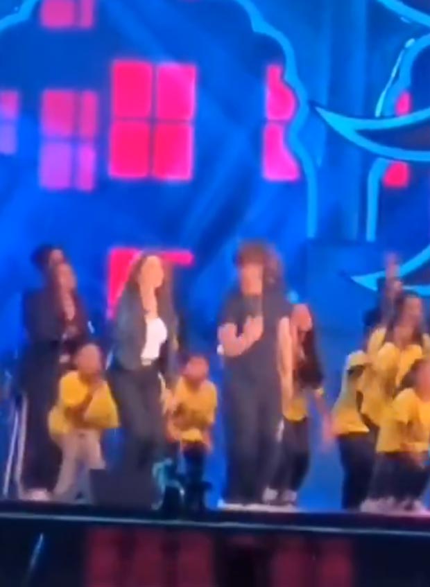 IIFA 2025 Shah Rukh Khan and Madhuri Dixit groove to ‘Koi Ladki Hai’ rehearsal; takes fans down memory lane