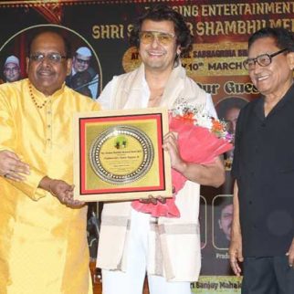 Sonu Nigam, Agam Kumar Nigam, Anup Jalota, Manoj Muntashir, Jaspinder Narula and others were snapped at the Shri Shankar Shambhu Memorial Awards 2025