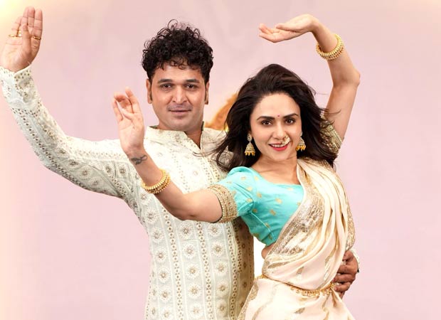 Actress Amruta Khanvilkar extends support to Luv Films' first Marathi venture Devmanus through a Lavani video 