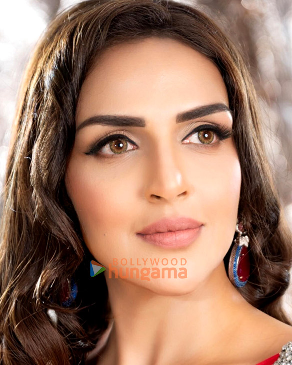 esha deol 5 18