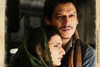 Gustaakh Ishq poster