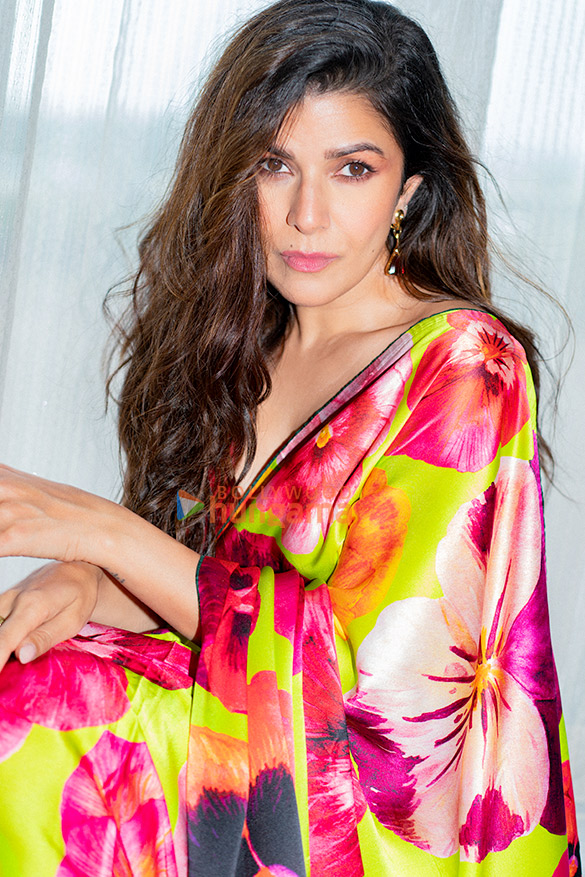 nimrat kaur 10 2