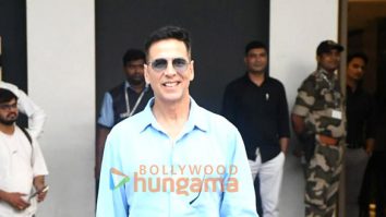 Photos: Akshay Kumar, Ananya Panday and Karan Johar snapped in Kalina airport