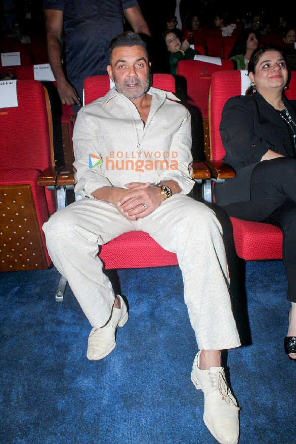 photos celebs attend the baisakhi di raat punjab icon awards 2025 18