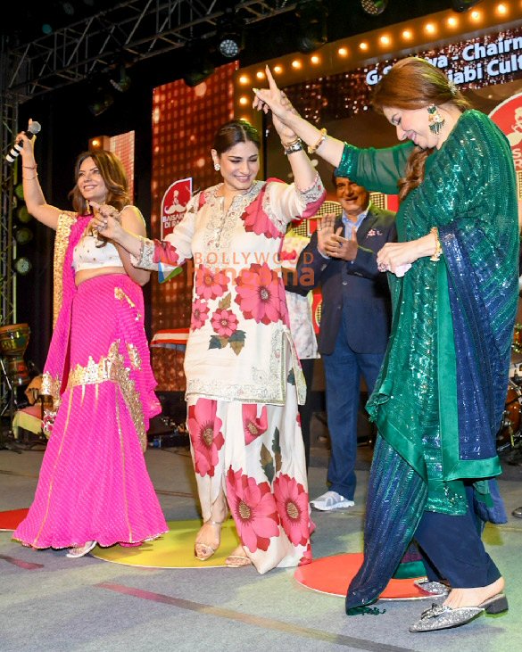 photos celebs attend the baisakhi di raat punjab icon awards 2025 8