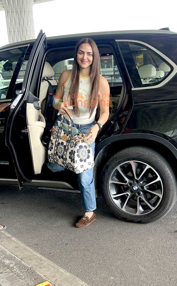 photos esha deol and vineet kumar singh snapped at the airport 3
