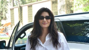 Photos: Karishma Tanna snapped in Juhu