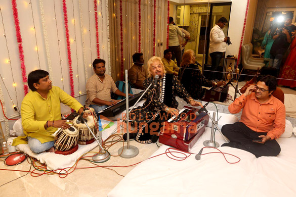 photos kashish khan hosts eid celebration and success party of her film riwaj 11