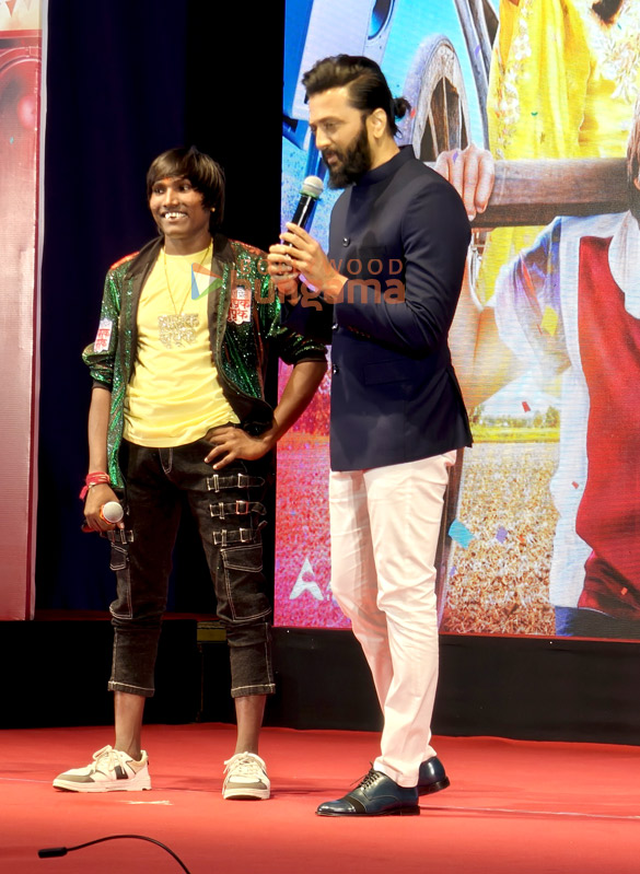 photos riteish deshmukh suraj chavan kedar shinde and others grace the trailer launch of zapuk zupuk 2