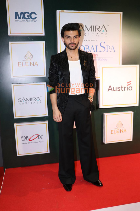 photos sara ali khan kajol rakul preet singh and others grace the global spa awards 2025 18