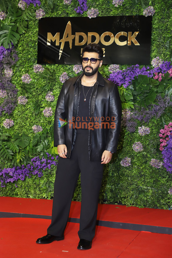photos shraddha kapoor vicky kaushal kriti sanon tiger shroff and others attend the grand celebration of maddock films remarkab 3 2