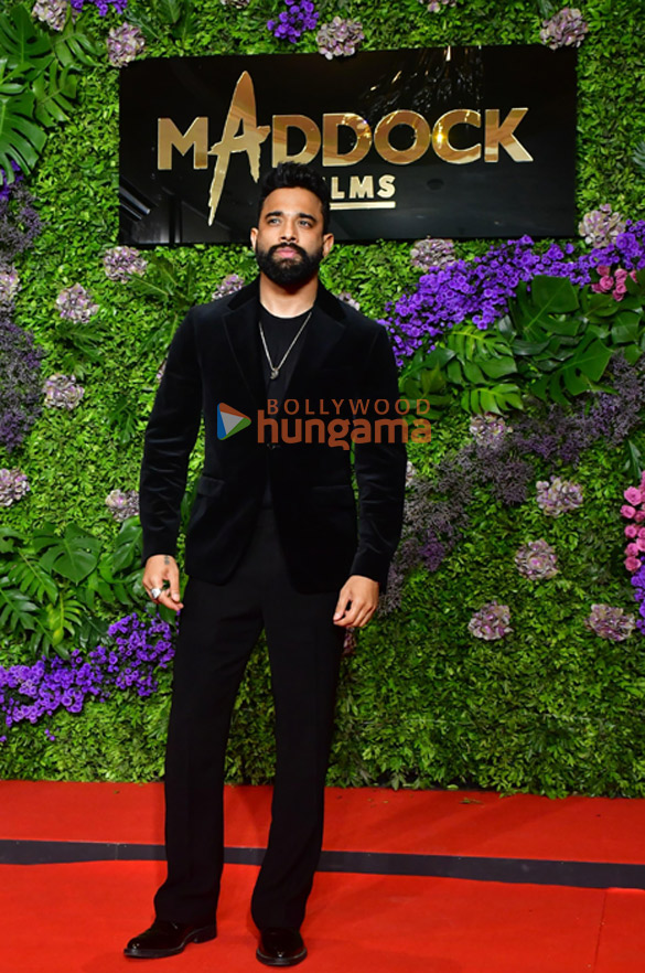 photos shraddha kapoor vicky kaushal kriti sanon tiger shroff and others attend the grand celebration of maddock films remarkab 30