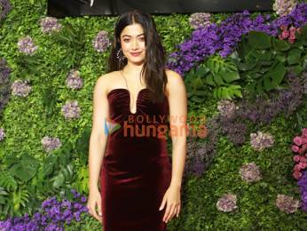Footage: Shraddha Kapoor, Vicky Kaushal, Kriti Sanon, Tiger Shroff and others attend the lavish party of Maddock Motion pictures’ notable walk in cinema | Events & Occasions