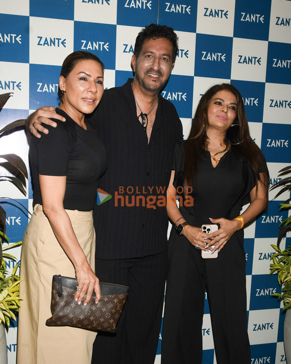 photos sonu nigam bhagyashree shilpa shetty kundra raj kundra shamita shetty and others were snapped at karan bawas baisakhi s 14