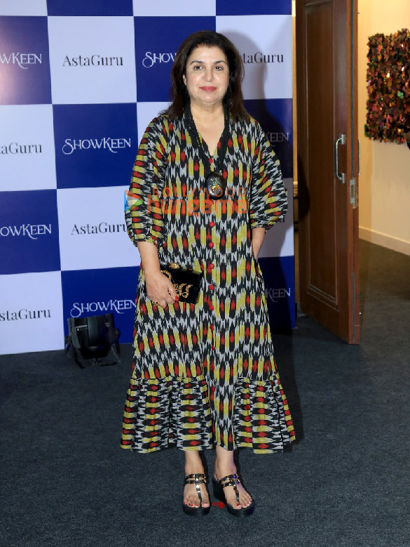 photos suhana khan gauri khan zoya akhtar shweta bachchan nanda and others were snapped at astaguru 16