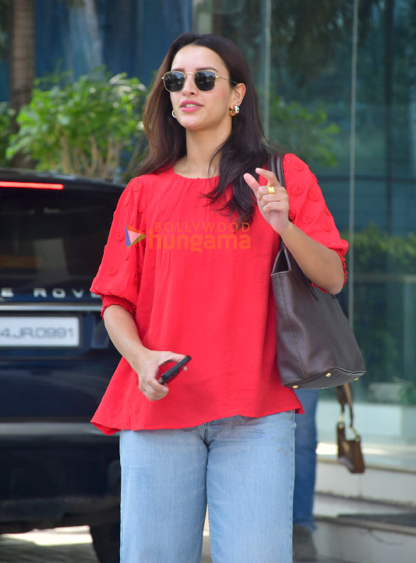 photos triptii dimri snapped in andheri 4 2