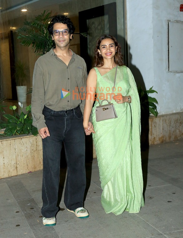 photos varun dhawan farah khan sussanne khan and others snapped at huma qureshis housewarming and eid party 3