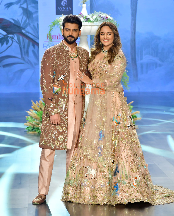 photos zaheer iqbal and sonakshi sinha turn showstoppers for rahul jhunjhunwalas at bombay times fashion week 2025 3