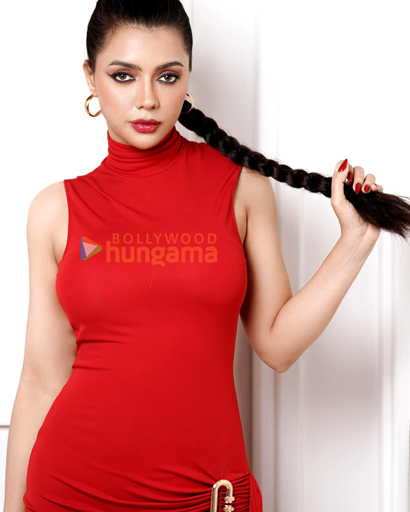 ruhi singh 6 20
