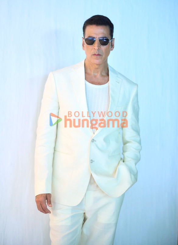 akshay kumar 406
