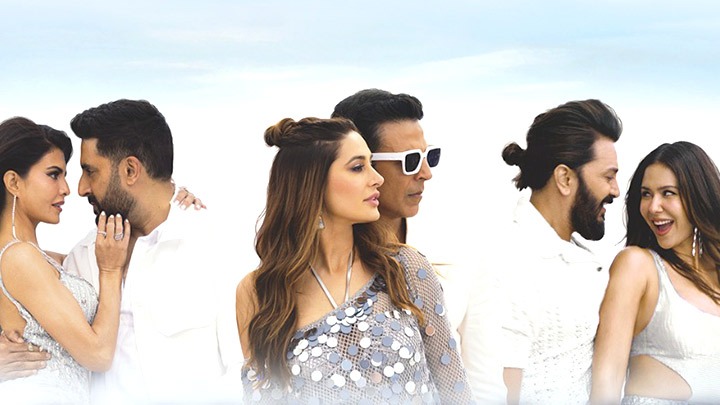 Qayamat (Song): Akshay Kumar, Abhishek Bachchan, Riteish Deshmukh, Jacqueline Fernandez, Sonam Bajwa, Nargis Fakhri | Housefull 5 Qayamat (Song): Akshay Kumar, Abhishek Bachchan, Riteish Deshmukh, Jacqueline Fernandez, Sonam Bajwa, Nargis Fakhri | Housefull 5