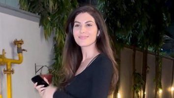All black babe! Elnaaz Norouzi’s stylish look