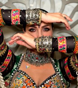 Elli AvrRam