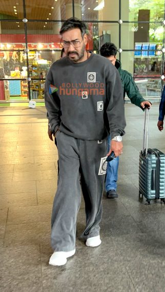 Photos: Ajay Devgn and Urvashi Rautela snapped at the airport