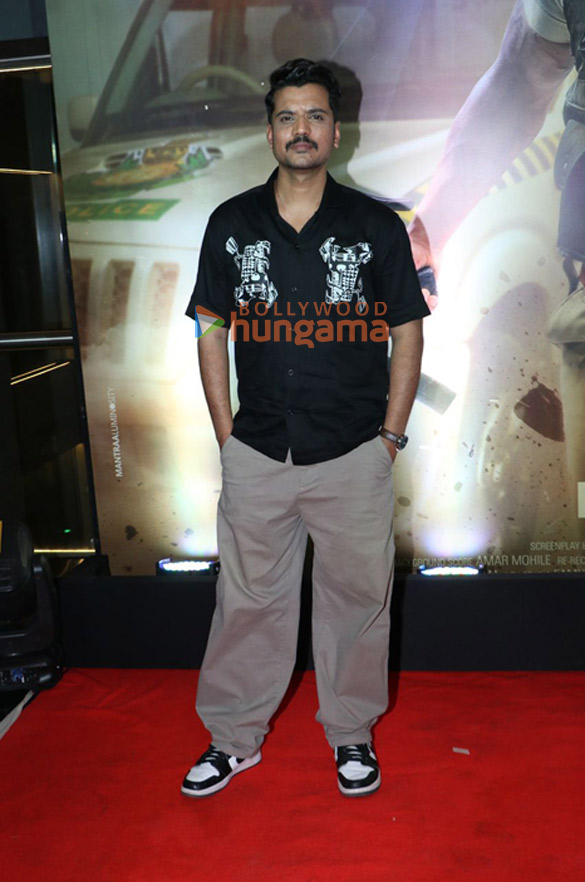 photos anoop sing mukesh rishi and others grace the premiere of romeo s3 5