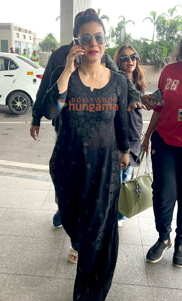 photos kajol snapped at the airport 1