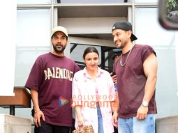 Photos: Rajkummar Rao, Soha Ali Khan, Kunal Kemmu snapped outside a restaurant in Bandra
