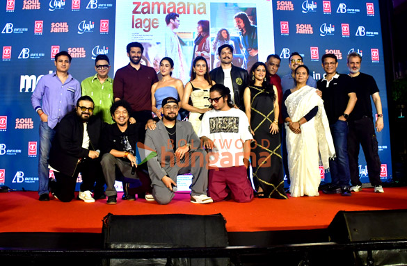 photos sara ali khan aditya roy kapur fatima sana shaikh ali fazal and others grace zamaana lage song launch from metro in dino 10