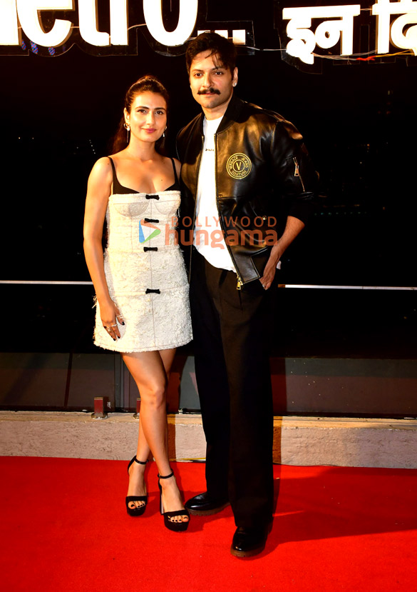 photos sara ali khan aditya roy kapur fatima sana shaikh ali fazal and others grace zamaana lage song launch from metro in dino 2
