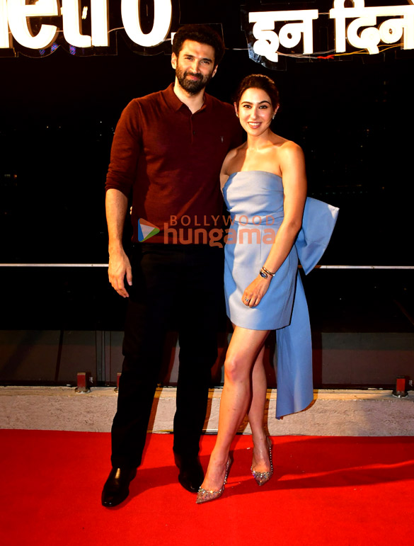 photos sara ali khan aditya roy kapur fatima sana shaikh ali fazal and others grace zamaana lage song launch from metro in dino 3
