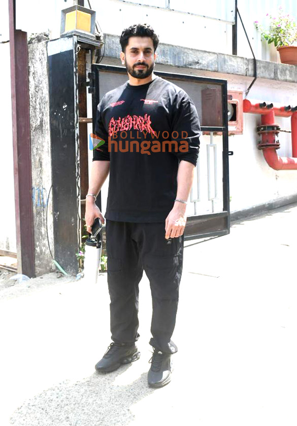 Photos: Sunny Singh Nijjar snapped in Bandra